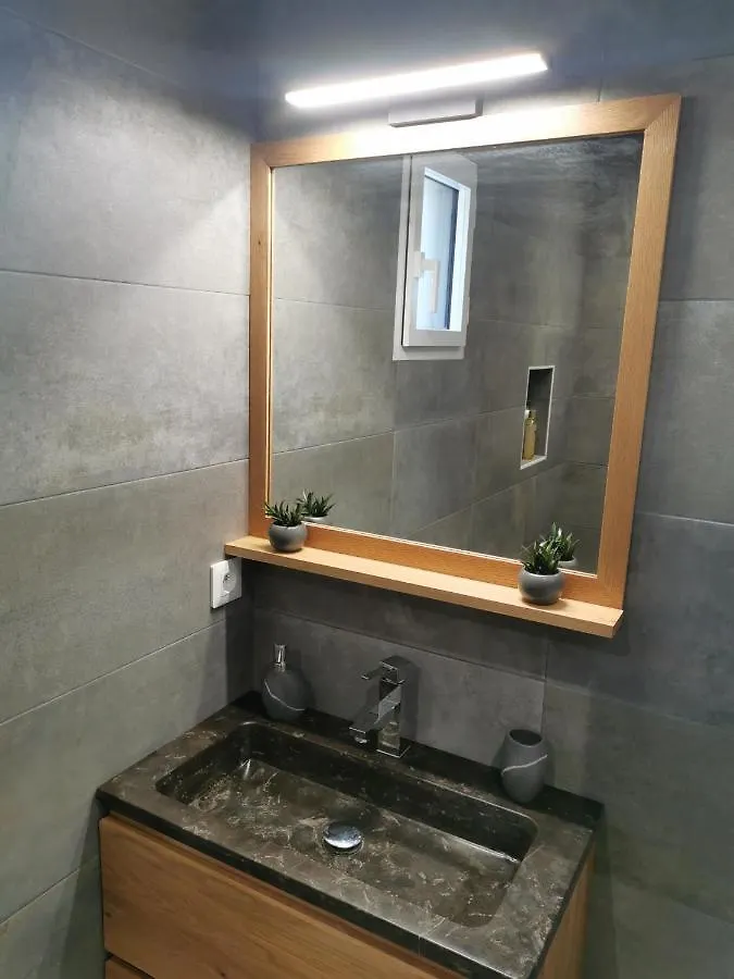 Logement Cosy Avec Piscine Et Jacuzzi Privatifs 4 Etoiles Saint-Dolay